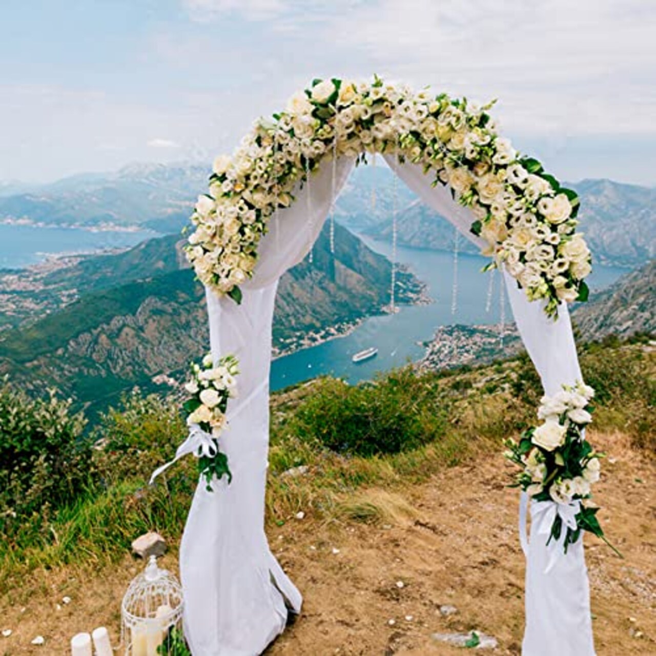 Wedding Arch Draping Fabric,2 Panel 28" x 19Ft White Wedding Arch Drapes Sheer Backdrop Curtain for Wedding Ceremony Party Ceiling Decor